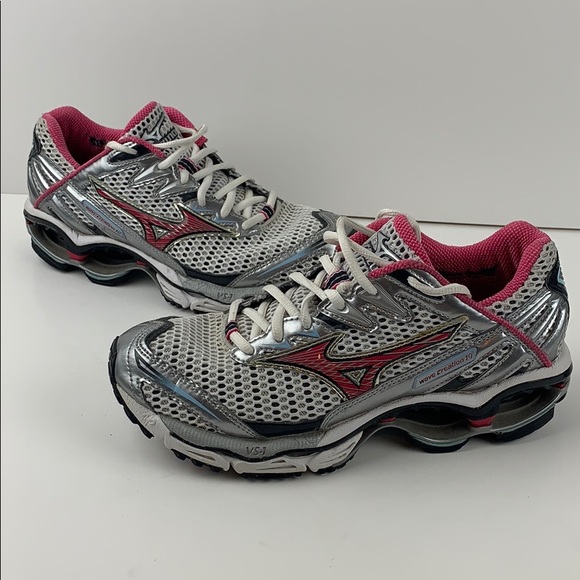 mizuno wave creation 10 running shoes